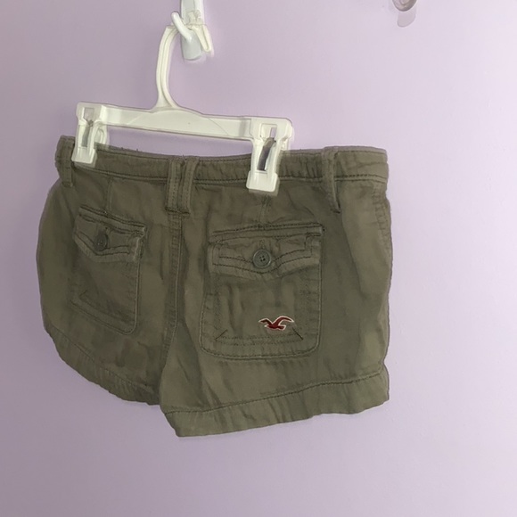 Shorts - Picture 2 of 2